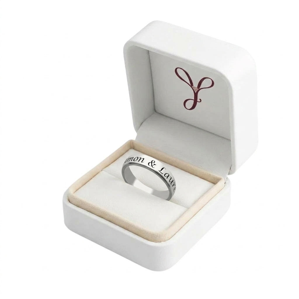 Custom personalized-couple-name-band-ring gift box presentat