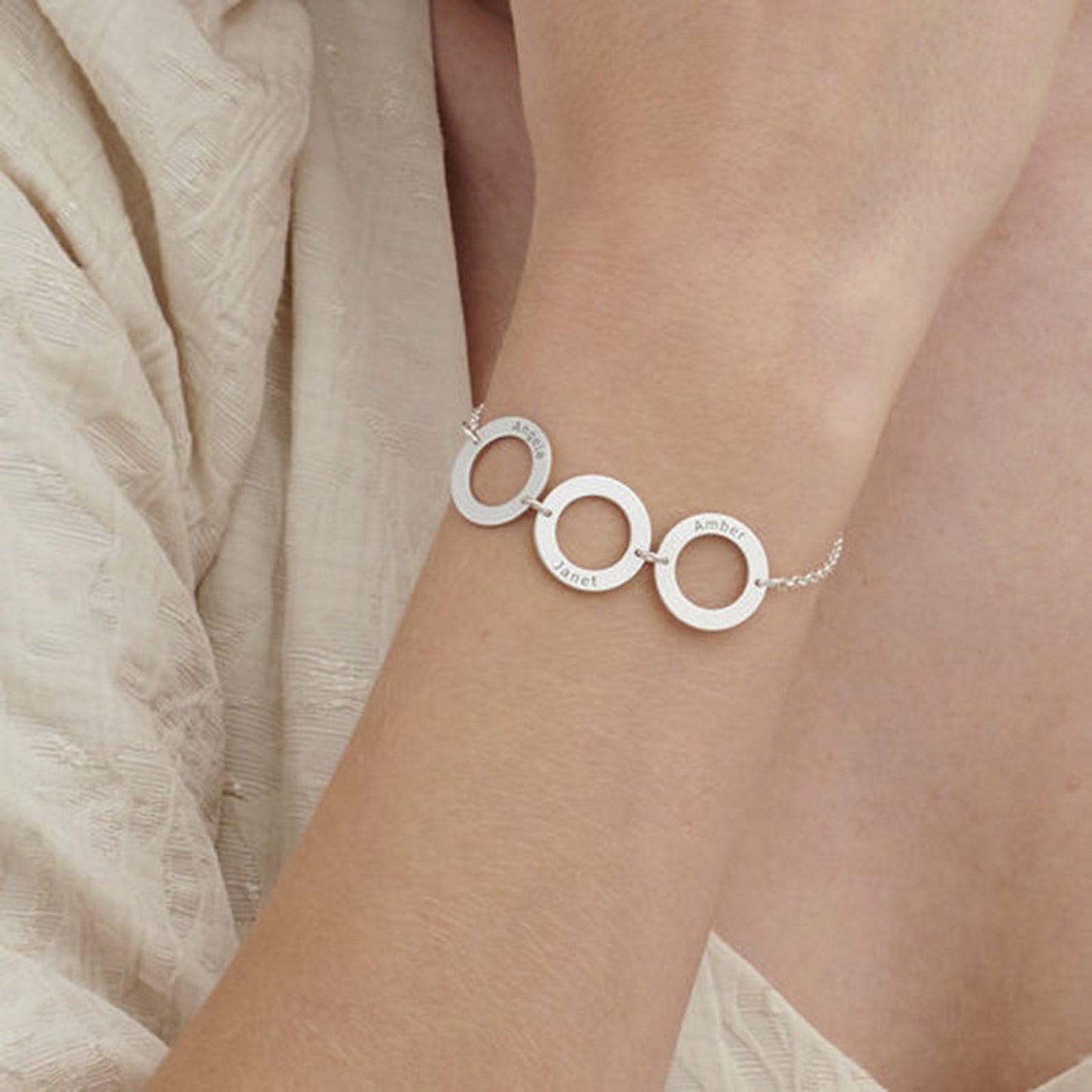 Personalized sterling silver 3 circles bracelet with 3 names.