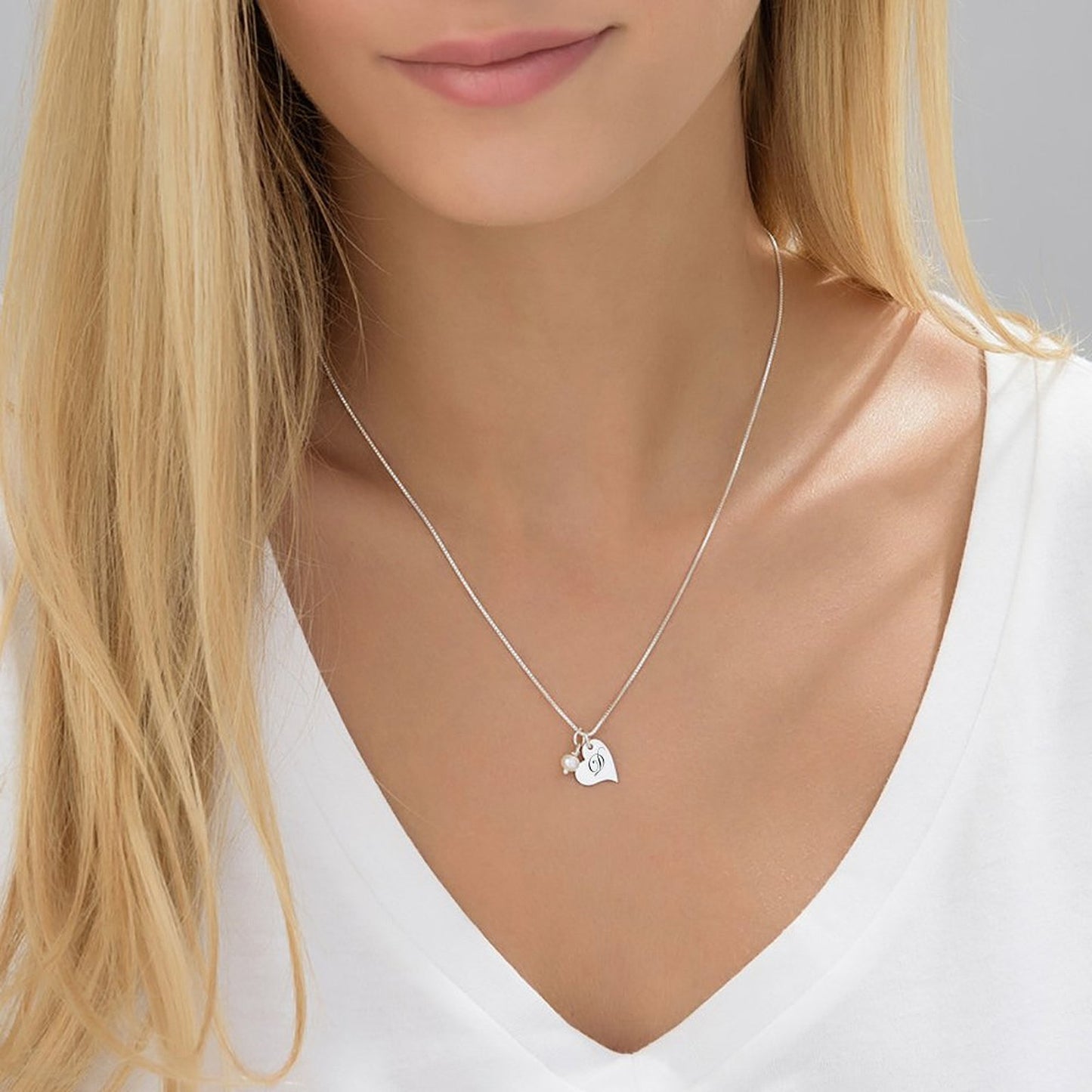 Personalized Sterling Silver 18K Gold Plated Simple ABC Heart Necklace with Pearl , Custom Block Letter Alphabet Heart Initial Necklace For Women