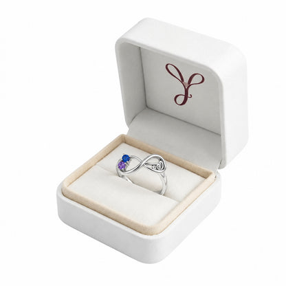 Personalisierter Unendlichkeitsring mit zwei Geburtssteinen im Versprechen-Stil