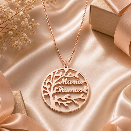 Family tree necklace in a gift scene