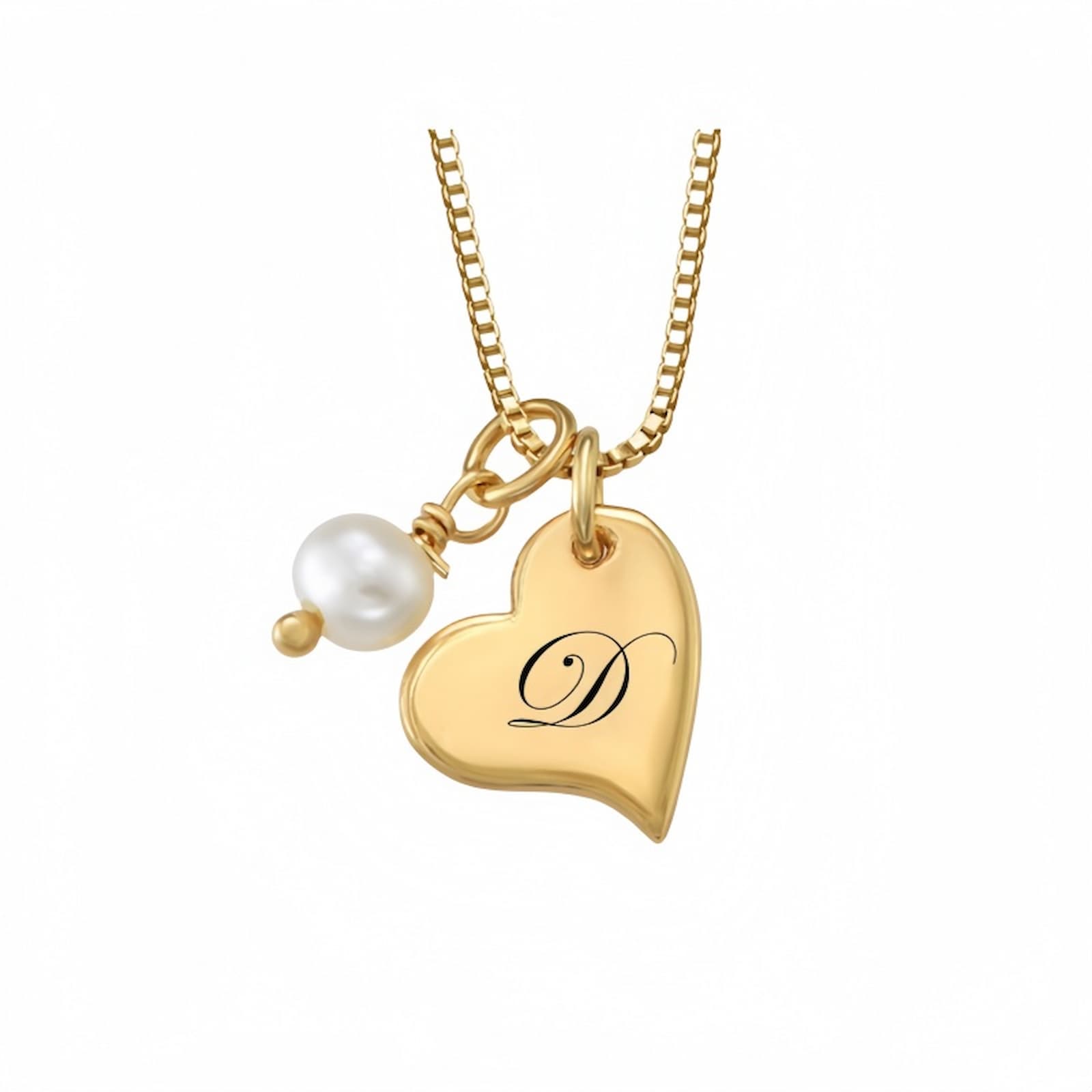 Personalized 925 sterling silver gold-plated heart initialnecklace with freshwater pearl pendant.