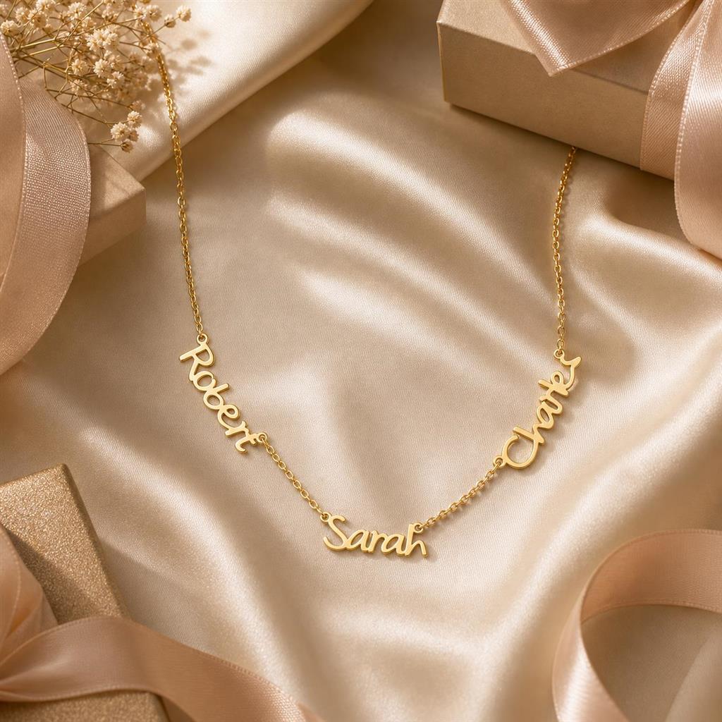 Three name necklace in a satin gift scene